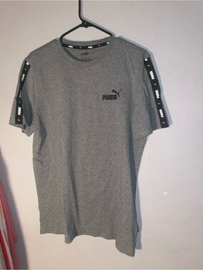 Puma  Gray Crewneck Tee